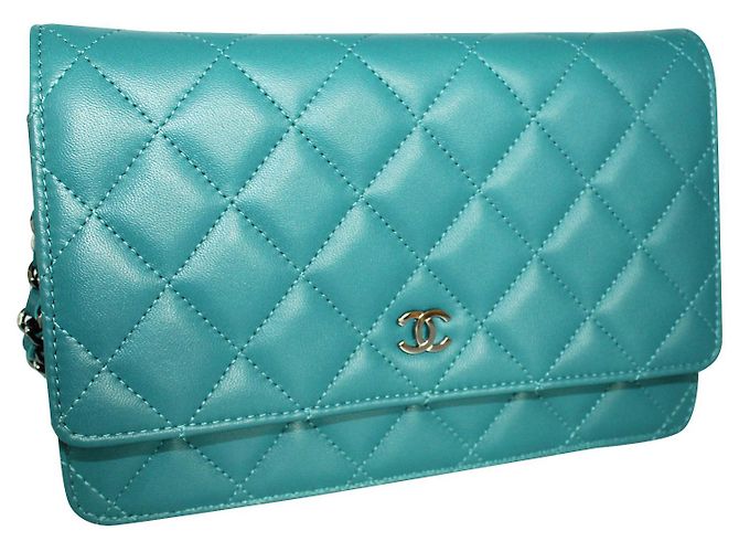 Wallet On Chain Chanel Portafoglio blu acqua con catena con "CC" argento - vista 3