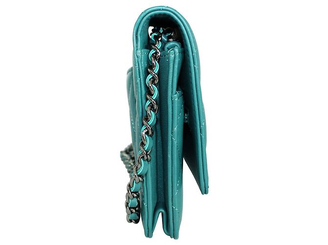 Wallet On Chain Chanel Portafoglio blu acqua con catena con "CC" argento - vista 4