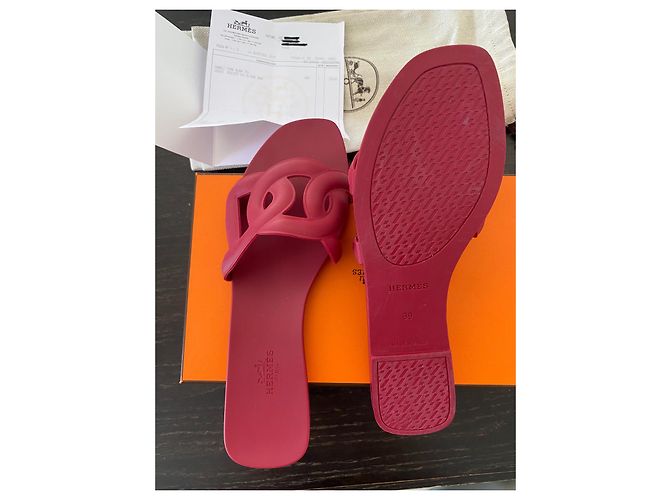 Hermès Sandali Hermes Aloha 39 Bordò - vista 3