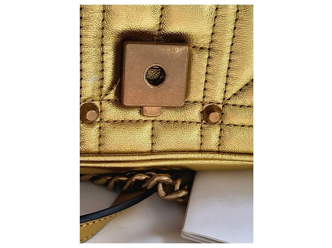 Gucci Marmont perla metallizzata D'oro - vista 13