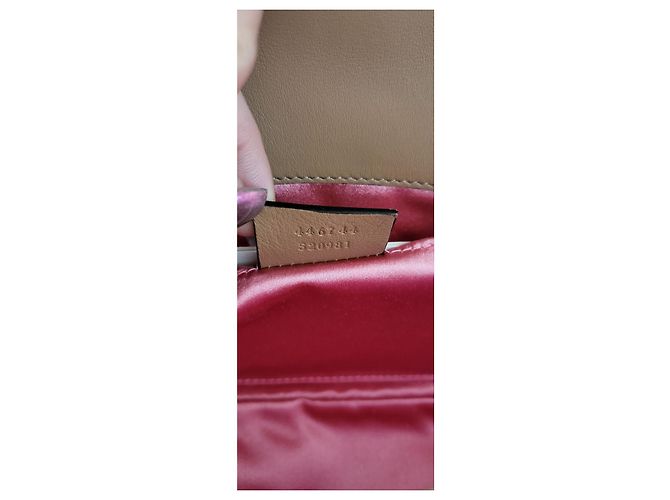 Gucci Marmont perla metallizzata D'oro - vista 5
