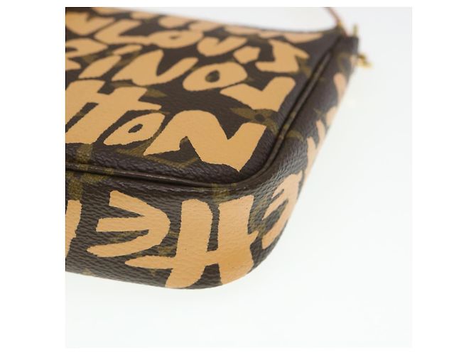 LOUIS VUITTON Monogram graffiti Pochette Accessori Pouch Orange LV Auth yk4130 Arancione - vista 8