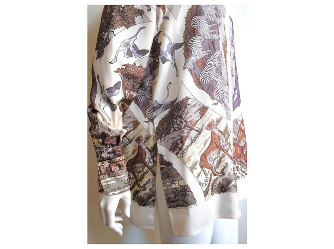 Camisa de seda Hermès Carrè Tanzanie de Robert Dallet Multicolor - vista 4
