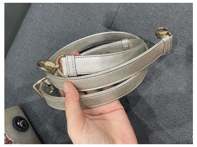 Limited Patch verzierte Lady Dior Handtasche Größe M Silber Hardware - Ansicht 4