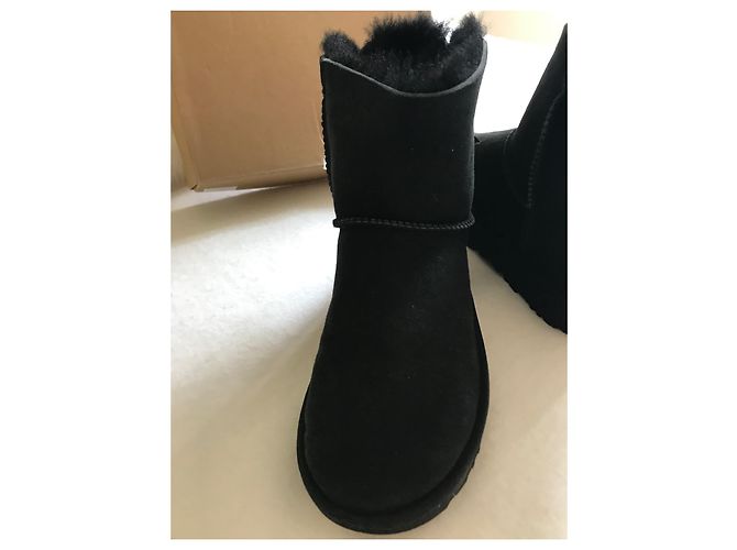 Stivaletti Ugg Mini Bailey in pelle nera Nero - vista 2
