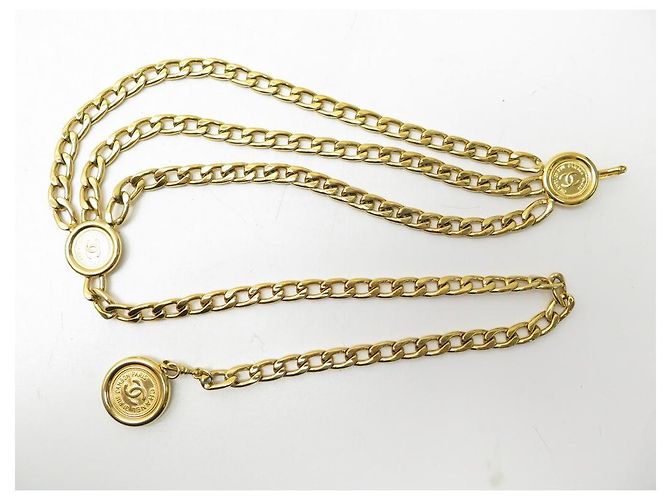 NEUER VINTAGE CHANEL KETTENGÜRTEL 3 ROWS MEDAILLON LOGO CC T 65 75 Gürtel Golden - Ansicht 2