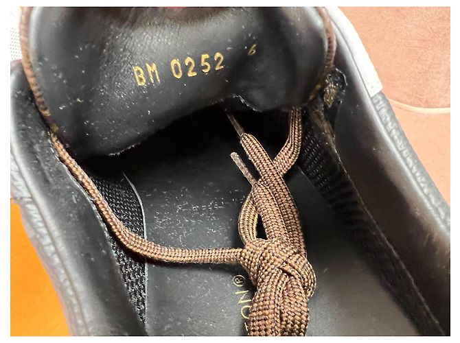 Louis Vuitton Nuove scarpe da ginnastica LV Run Away Multicolore - vista 11