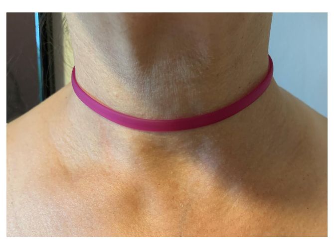 Collana Lalique in Silicone Rosa e Argento - vista 10