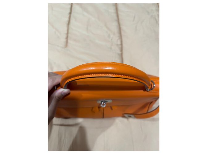Bolsa de mão Hermès Kelly Lakhis em couro laranja - vista 11