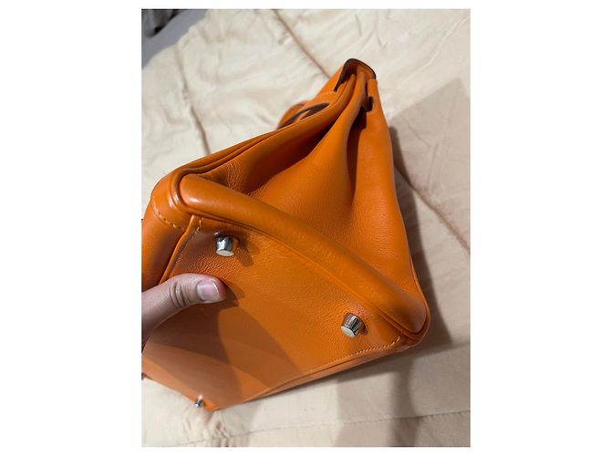 Bolsa de mão Hermès Kelly Lakhis em couro laranja - vista 8