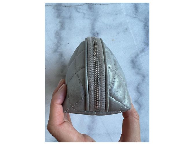 Chanel Pouch Wallet Silver Leather Silvery Grey - view 4