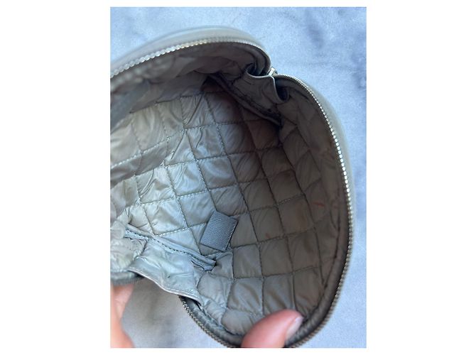 Chanel Pouch Wallet Silver Leather Silvery Grey - view 7