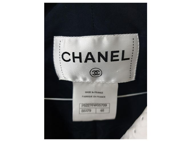 Chanel Jacke Weiß und Dunkelblau - Ansicht 19