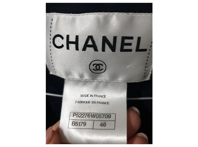 Chanel Jacke Weiß und Dunkelblau - Ansicht 20
