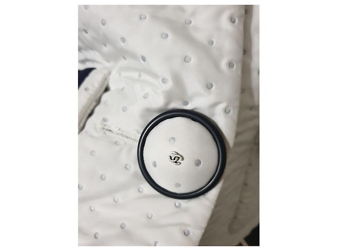 Chanel Jacke Weiß und Dunkelblau - Ansicht 7
