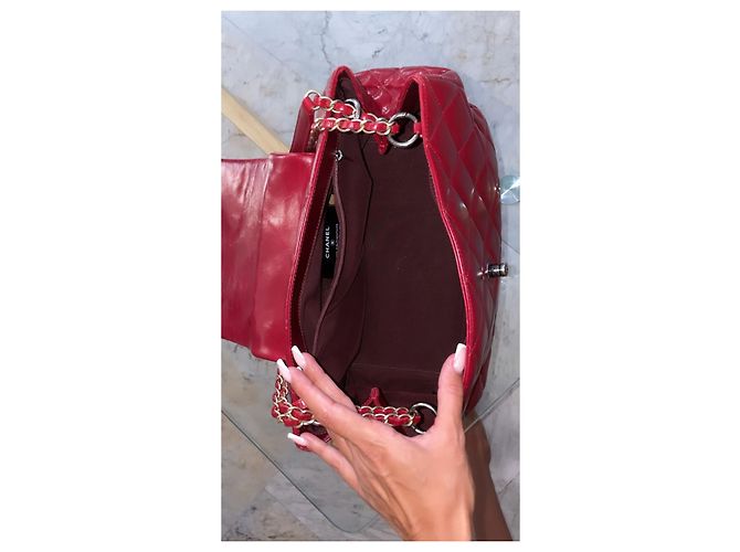 Bolsa Chanel Accordion Vermelha em Couro Acolchoado Vermelho - vista 3