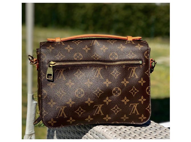 Borsa a mano Louis Vuitton Metis in pelle marrone - vista 4