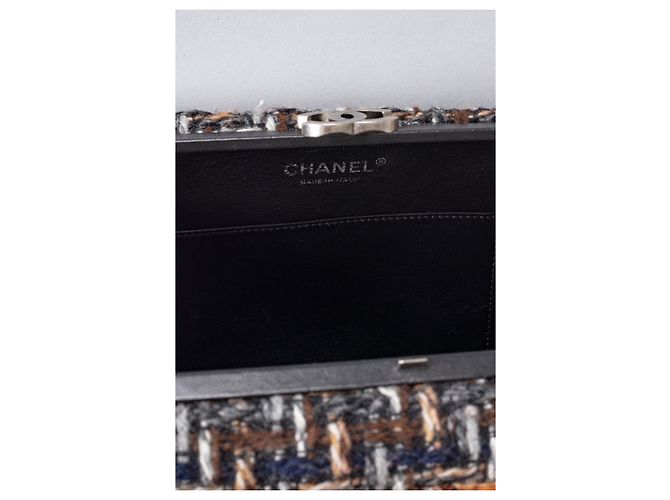 Chanel II Quadrato in tweed. Nero - vista 7