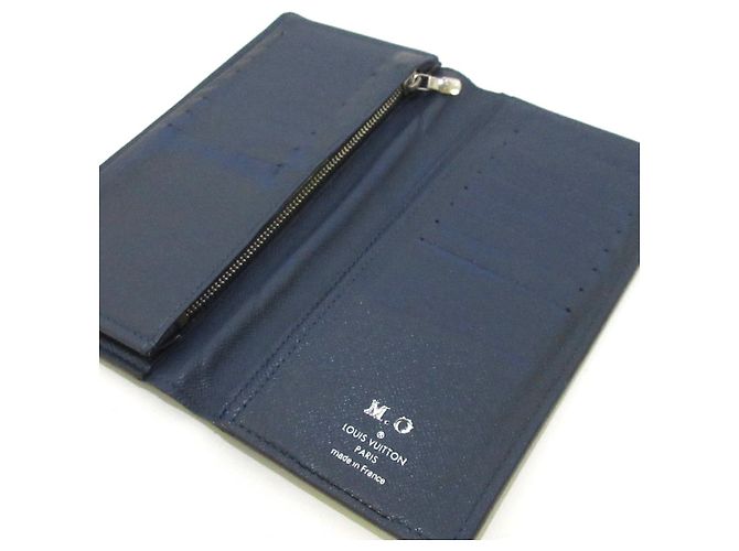 Louis Vuitton Portefeuille Brazza Azul marino - vista 3