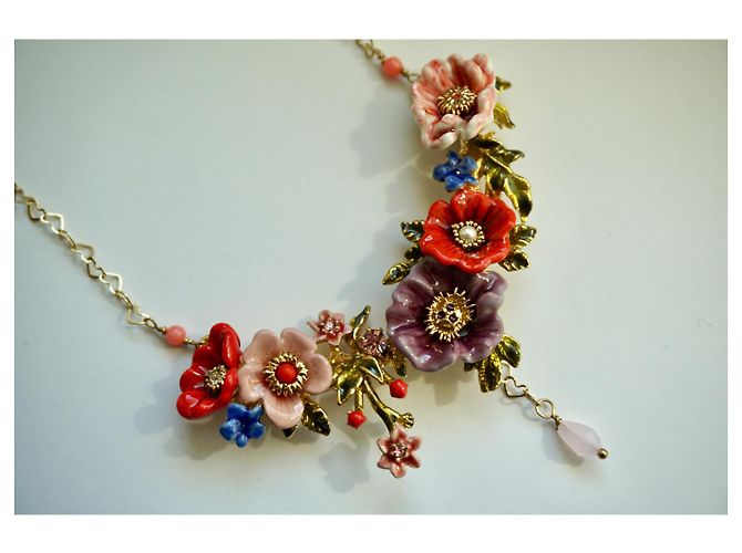 Les Nereides Set aus mehrfarbiger Blumenkette und Ohrringen - Ansicht 4
