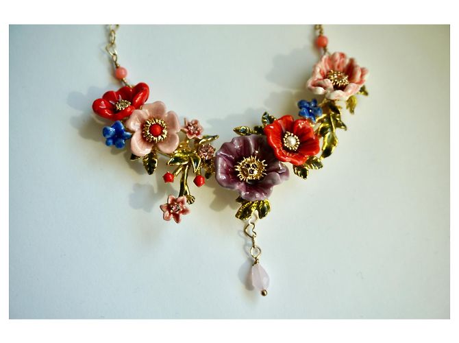 Les Nereides Set aus mehrfarbiger Blumenkette und Ohrringen - Ansicht 5