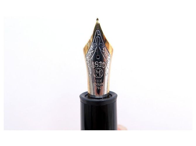 PENNA MEISTERSTUCK MONTBLANC PIUMA 149 d'oro 115384 IN RESINA NERA CON PISTONE Nero - vista 6