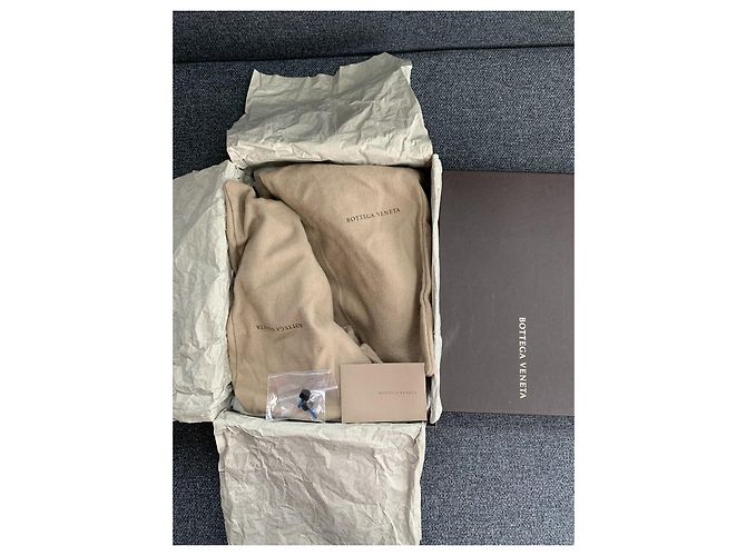 Bottega Veneta Pompe turbolenza in viola Porpora - vista 2