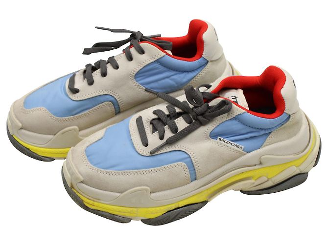 First Sneakers Triple S di Balenciaga in camoscio multicolor - vista 10