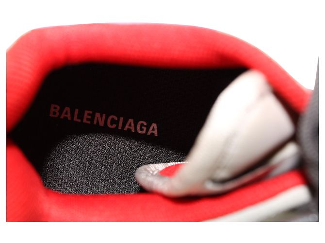 First Sneakers Triple S di Balenciaga in camoscio multicolor - vista 7