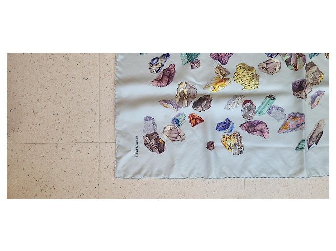 Sciarpa Hermès Minerals in seta azzurro chiaro Blu chiaro - vista 11