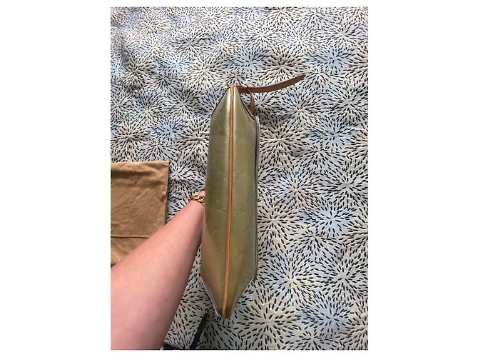 Louis Vuitton Thompson Street Monogramm Lackleder Hellgrün - Ansicht 12