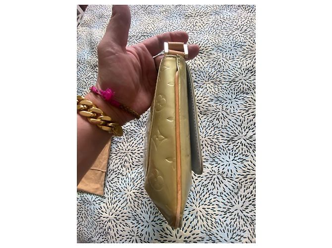 Louis Vuitton Thompson Street Monogramm Lackleder Hellgrün - Ansicht 3