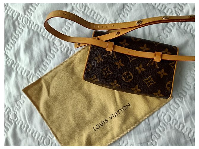 Louis Vuitton Pochette Florentine Marrone - vista 10