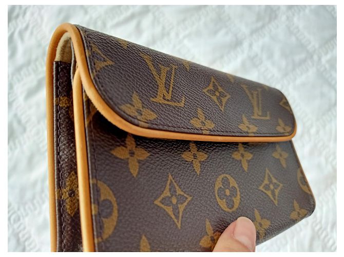 Louis Vuitton Pochette Florentine Marrone - vista 4