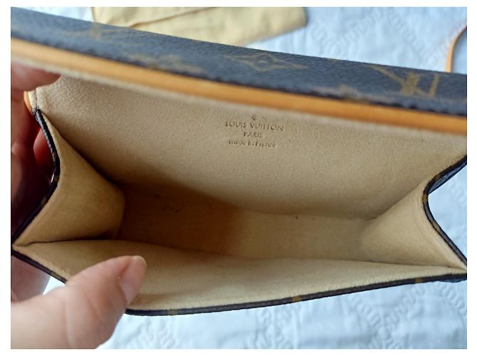 Louis Vuitton Pochette Florentine Marrone - vista 5