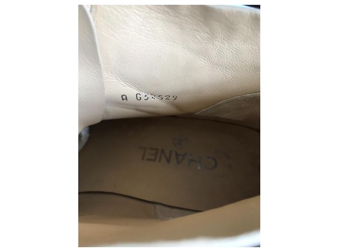 Chanel Stivali stringati in pelle Nero Rosso Beige - vista 15