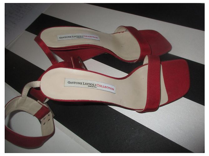 Autre Marque Zapatos de Salón Gastone Lucioli Rojos de Tela Tacón 9cm Talla 36 Roja - vista 2