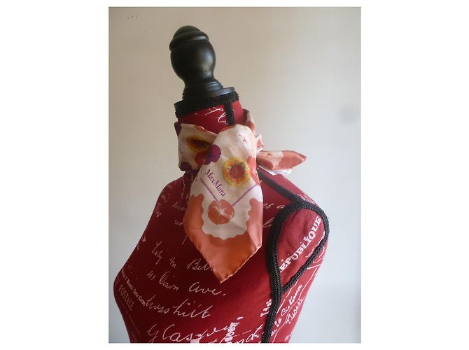 Fular de sarga de seda pura a estrenar MAX MARA. Rosa Púrpura Melocotón - vista 10