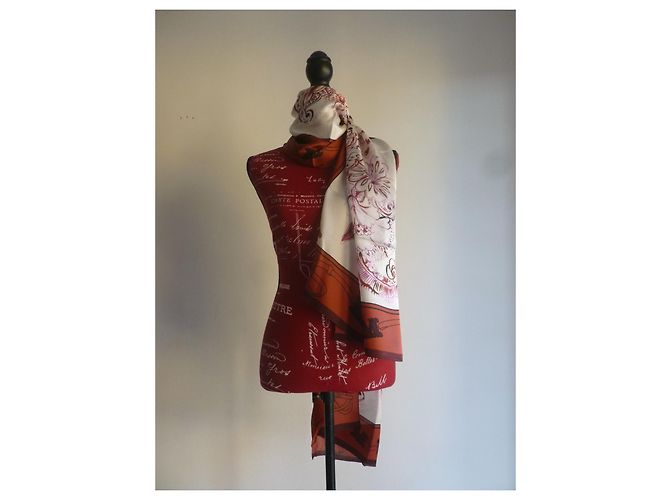 Stola MAX MARA nuovissima in pura seta. Rosa Bianco Prugna - vista 15