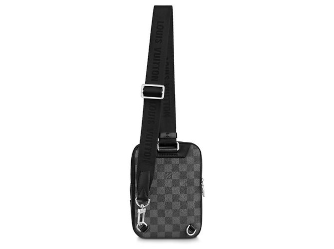 Louis Vuitton Borsa a tracolla LV Amazone nuova Grigio - vista 2
