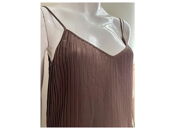 Tara Jarmon Chiffon-Plissee-Maxikleid, Neu mit Etiketten Khaki - Ansicht 5