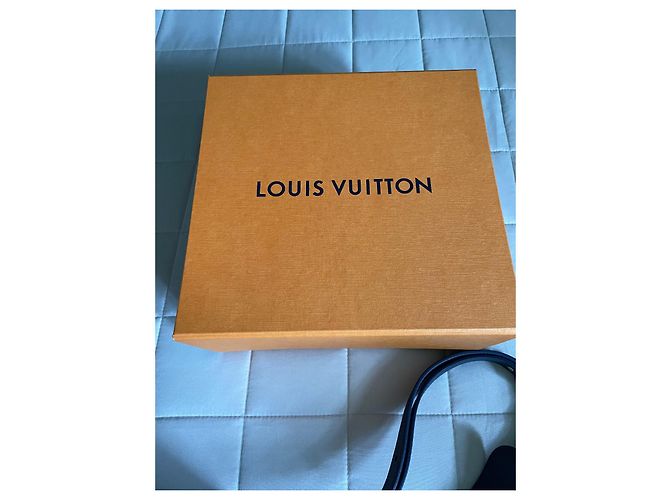 Abbesses Louis Vuitton Keepall XS edizione acquerello Blu - vista 7