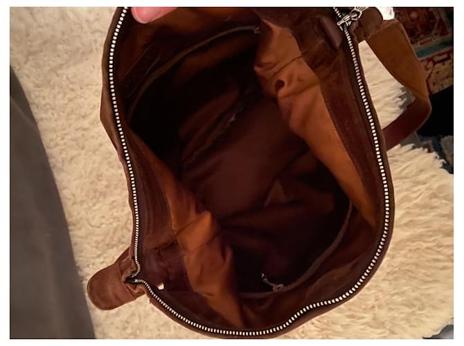Borsa a secchiello Chanel in scamosciato marrone - vista 3