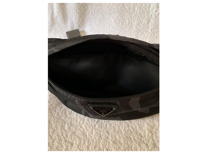 Prada Marsupio in nylon camouflage - vista 11