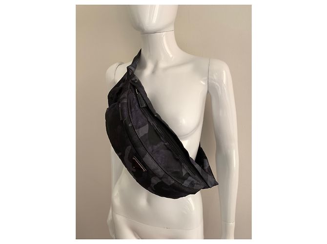 Prada Marsupio in nylon camouflage - vista 9