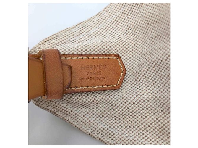 Trim Hermès Marwari GM 2007 Tasche aus beigem Canvas mit hellbraunem Lederbesatz Weiß Roh - Ansicht 11