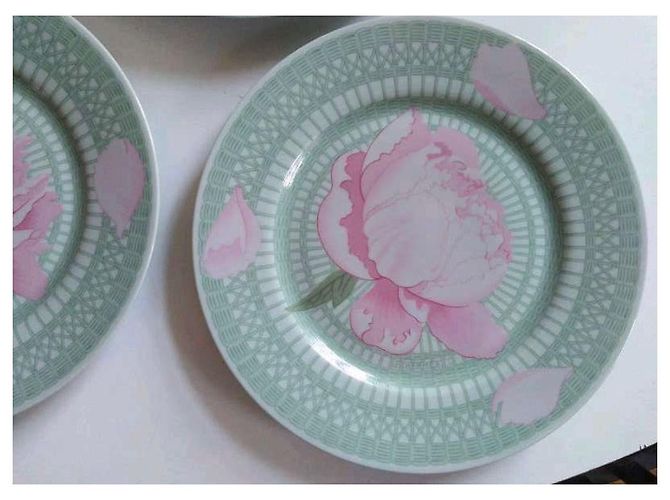 Hermès 4 Porcelain “Les Pivoines” Plates Pink Green - view 12