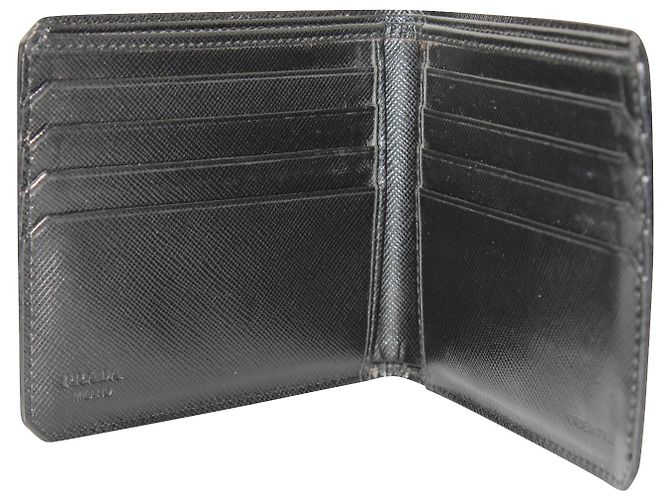 Prada Saffiano Bifold Wallet aus schwarzem Leder - Ansicht 5