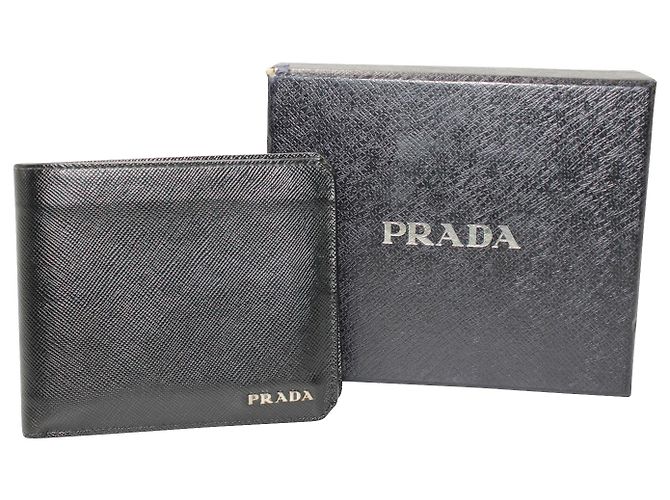 Prada Saffiano Bifold Wallet aus schwarzem Leder - Ansicht 8