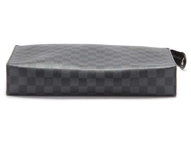 Louis Vuitton Damier Graphite Pochette Voyage MM Noir - vue 4